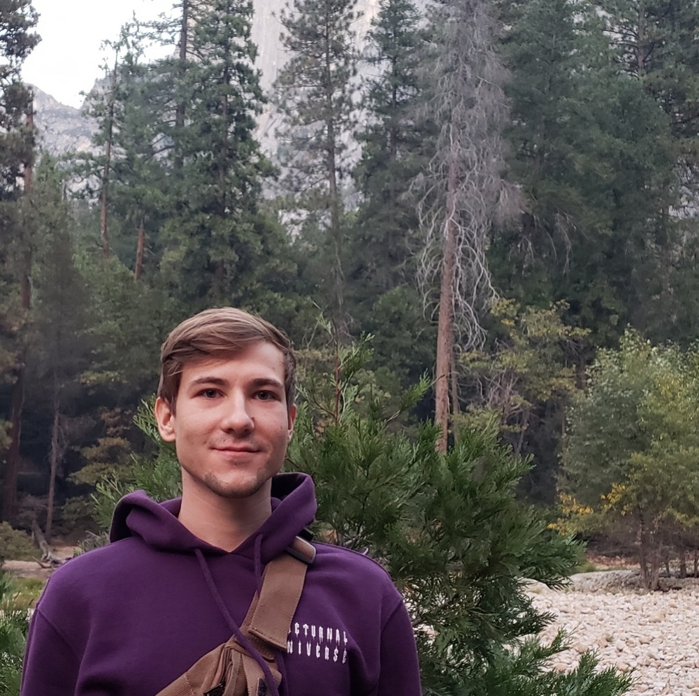 Meet your Posher, Alex